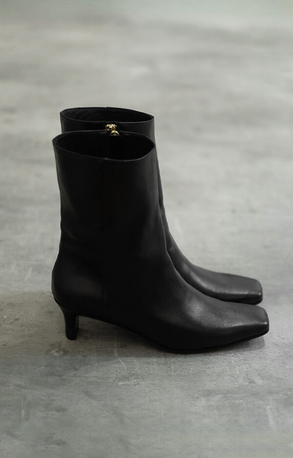 Bota Agnes