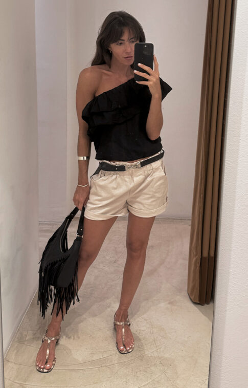 Short Emiliana
