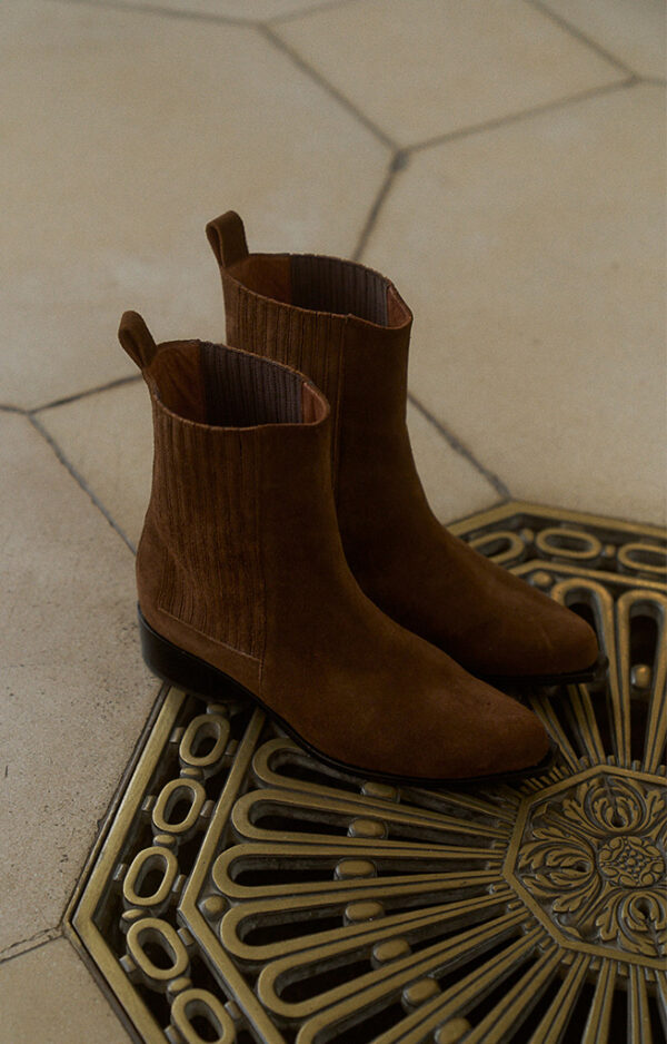 Bota Charles