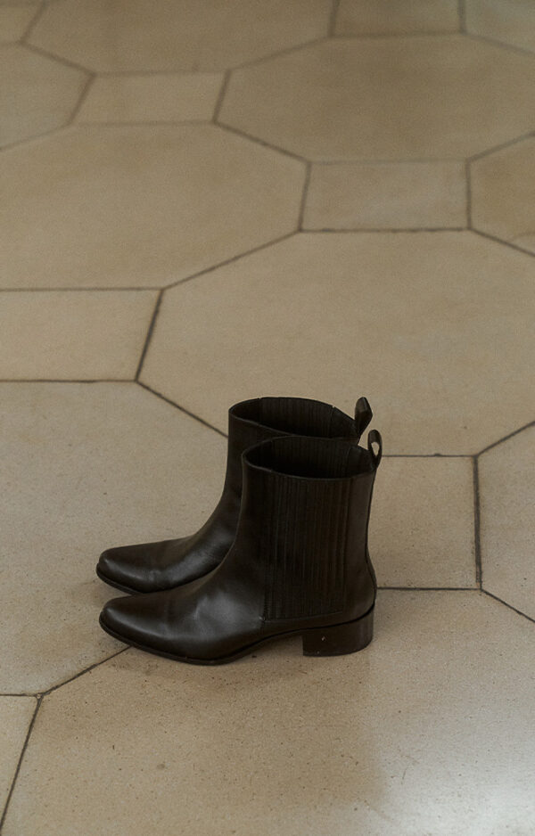 Bota Charles