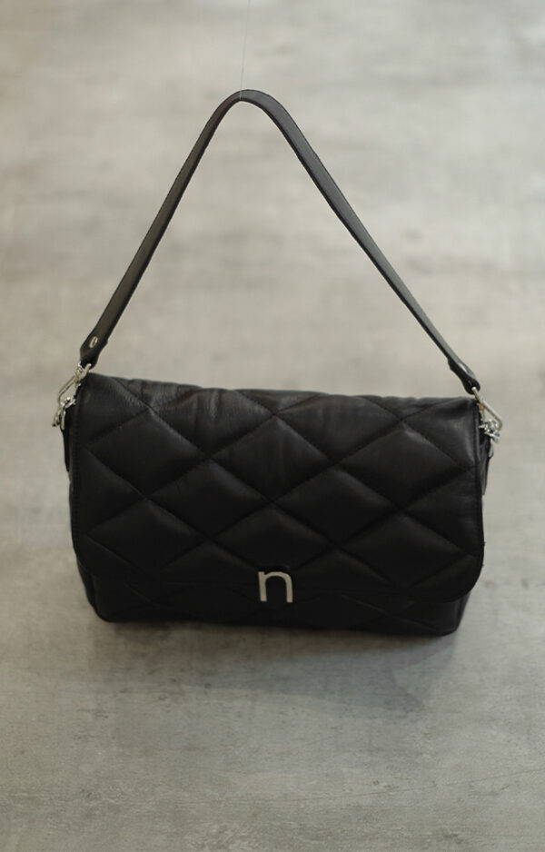 Cartera Chloe